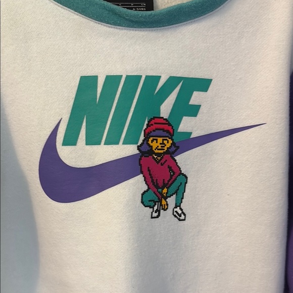 Nike White and Purple Sweatshirt with Retro Vibe - Picture 3 of 5